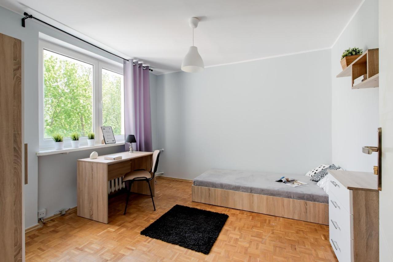 Krzywon 8 Rooms Varsovia Exterior foto