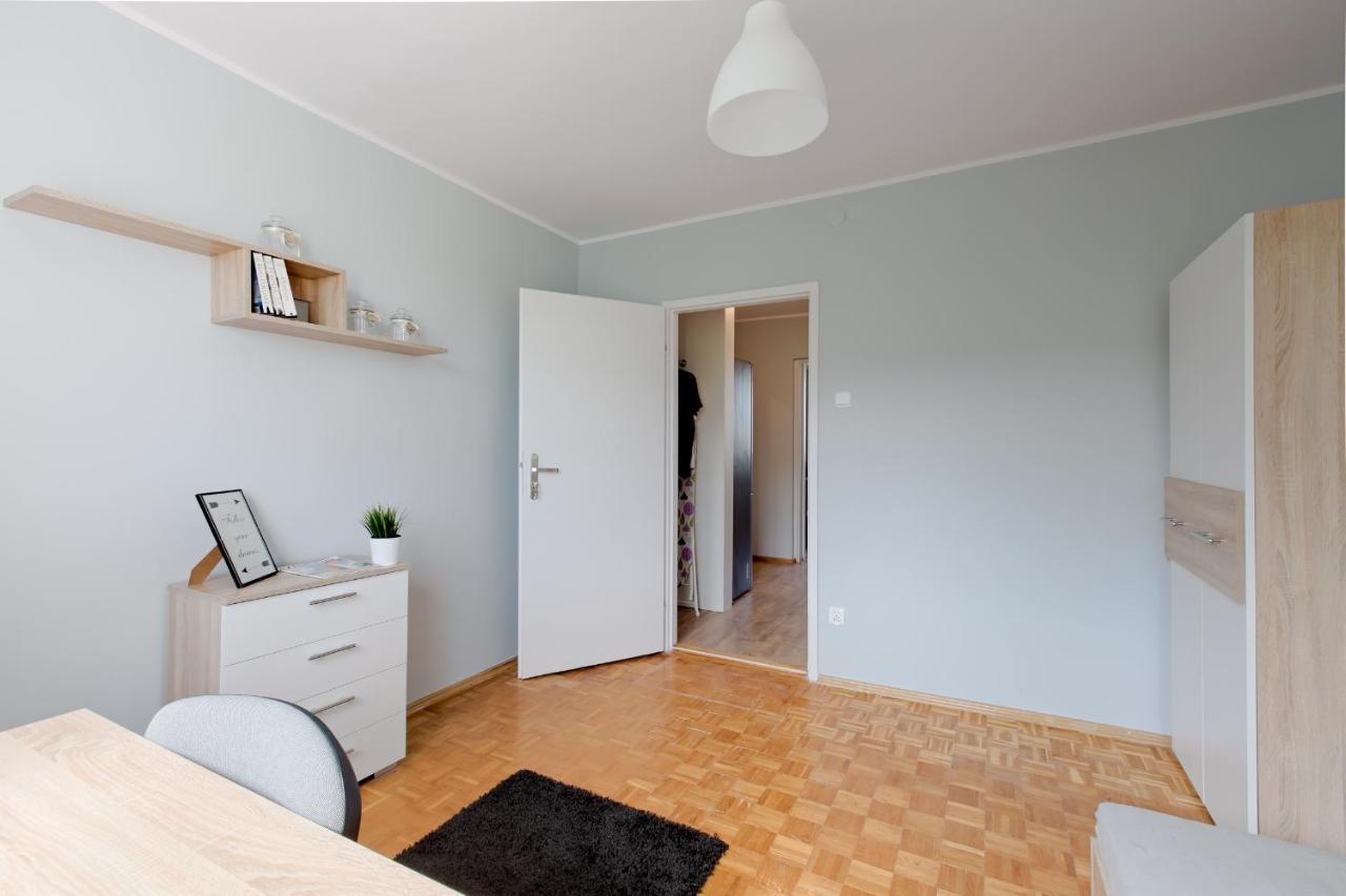 Krzywon 8 Rooms Varsovia Exterior foto